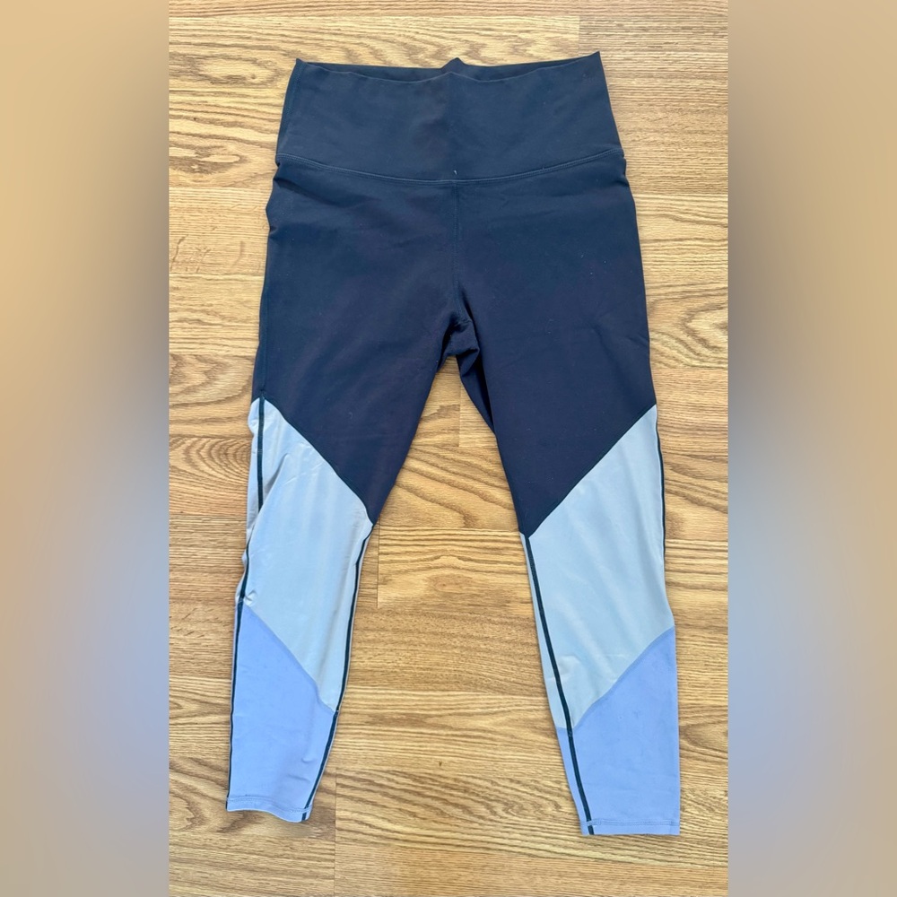Fabletics High Waisted Powerhold Color block leggings